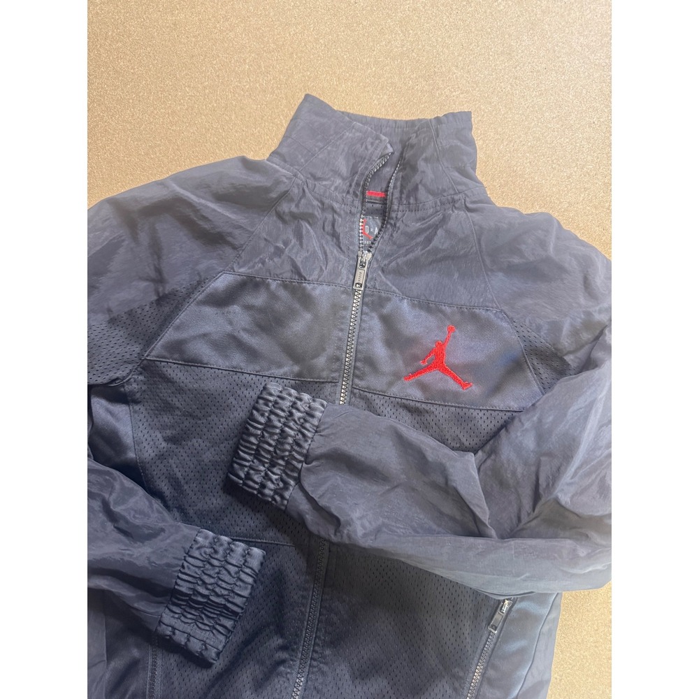 Jordan Boys Black Full Zip Mesh Windbreaker Jacket‎ Red Jumpman Size M 10-12